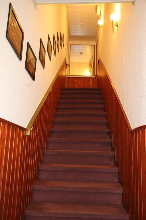 Pension Chapeau-Claque Cochem Exteriér fotografie